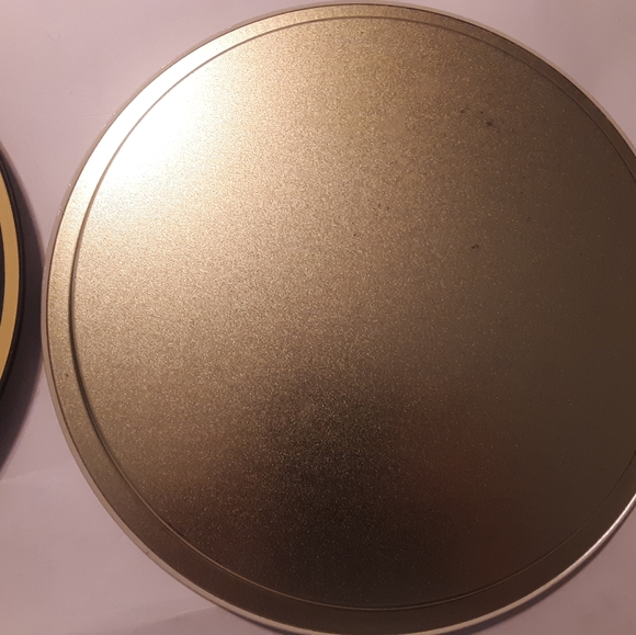 2 Vintage 1970’s Disneyland and World 10.75" Aluminum Metal Trays - Picture 4 of 5